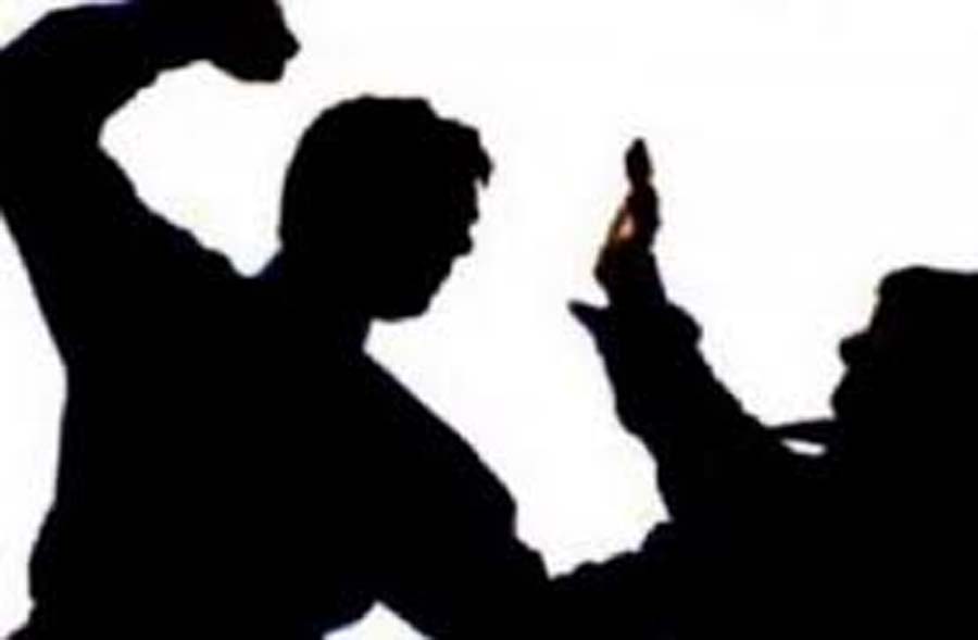 बझाङमा स्थानीयले ढुङ्गा प्रहार गर्दा प्रहरी घाइते