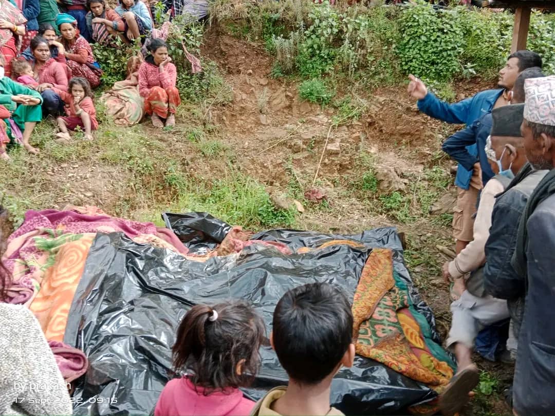 अछाममा पहिरोमा परेर मृत्यु हुनेको संख्या २२ पुग्यो