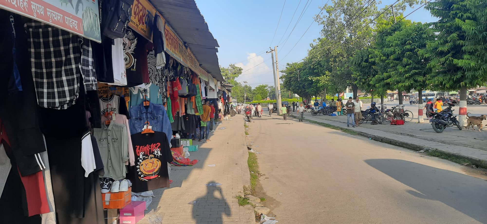 दशैंमा व्यापार नबढ्दा व्यवसायी चिन्तत