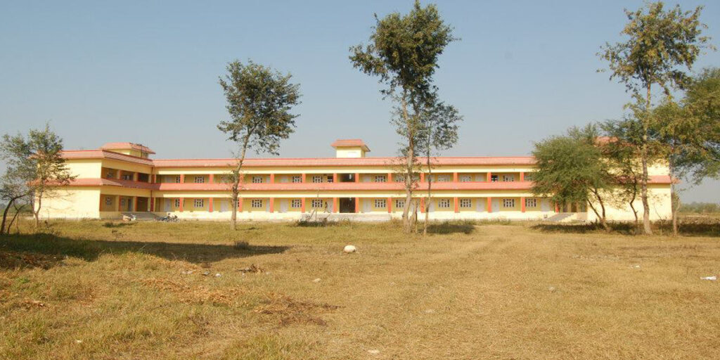 राजनीतिक खिचातानीले टीकापुर विश्वविद्यालयको योजना अन्योलमा