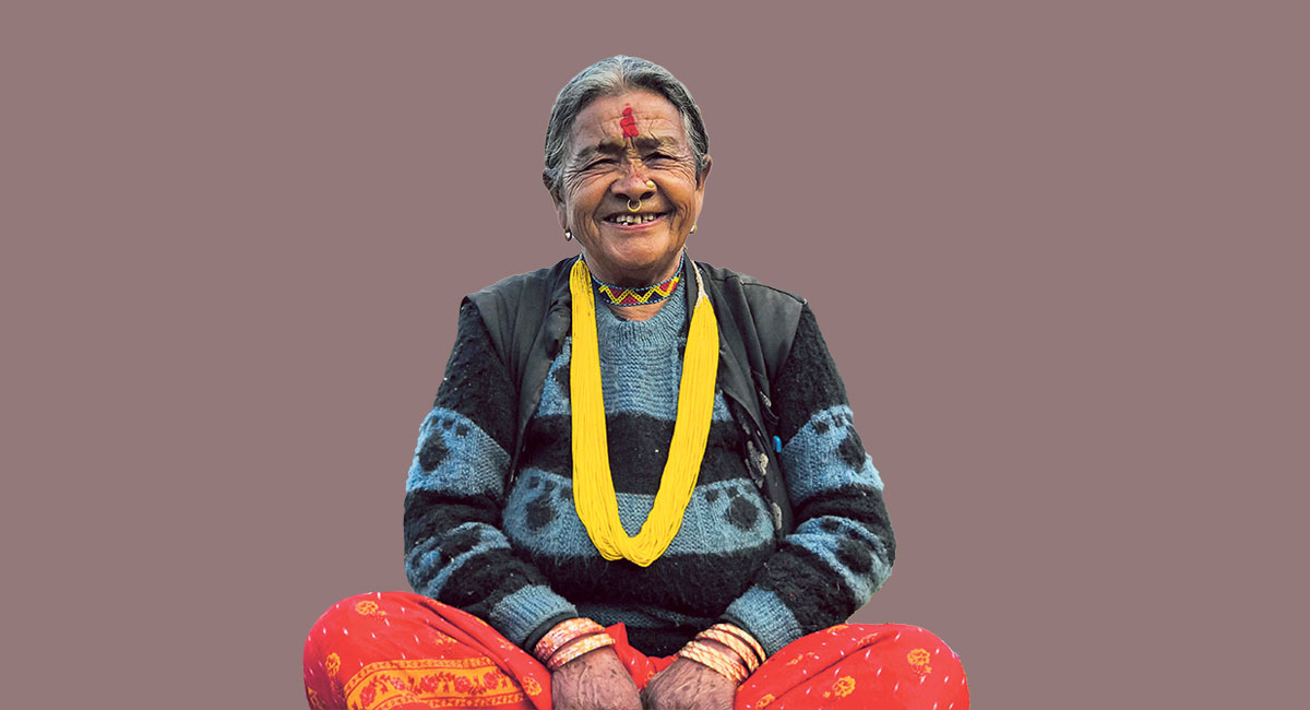 अछामकी मनादेवी रावल १७ सन्तानकी आमा