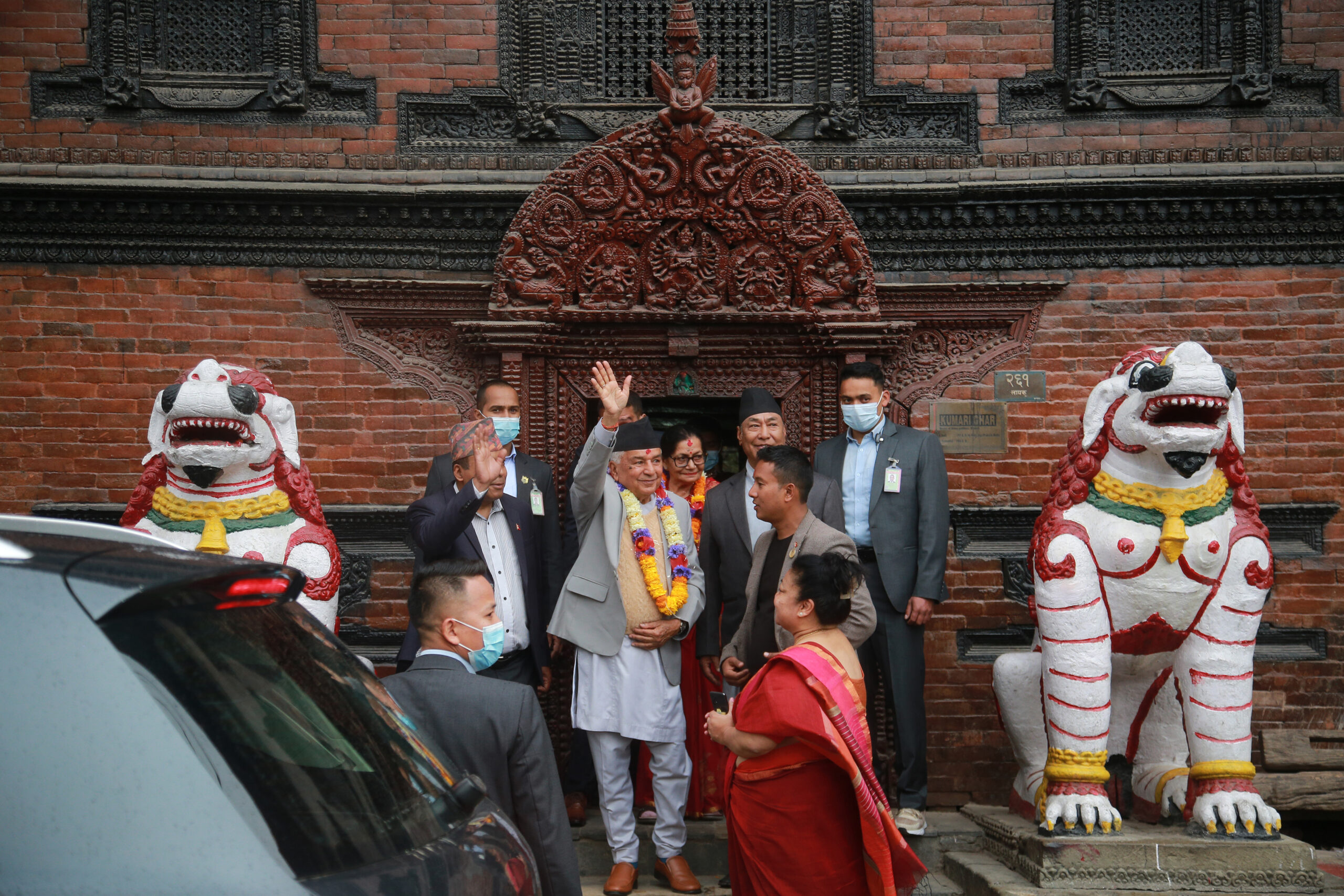 राष्ट्रपतिद्वारा कुमारीको दर्शन