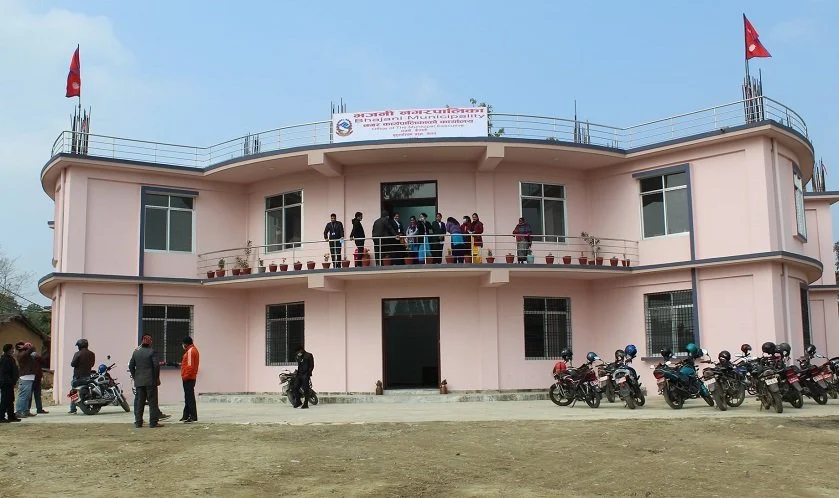 भजनीले रोक्यो तालतलैयाको बक्यौता नतिर्नेको सेवासुविधा