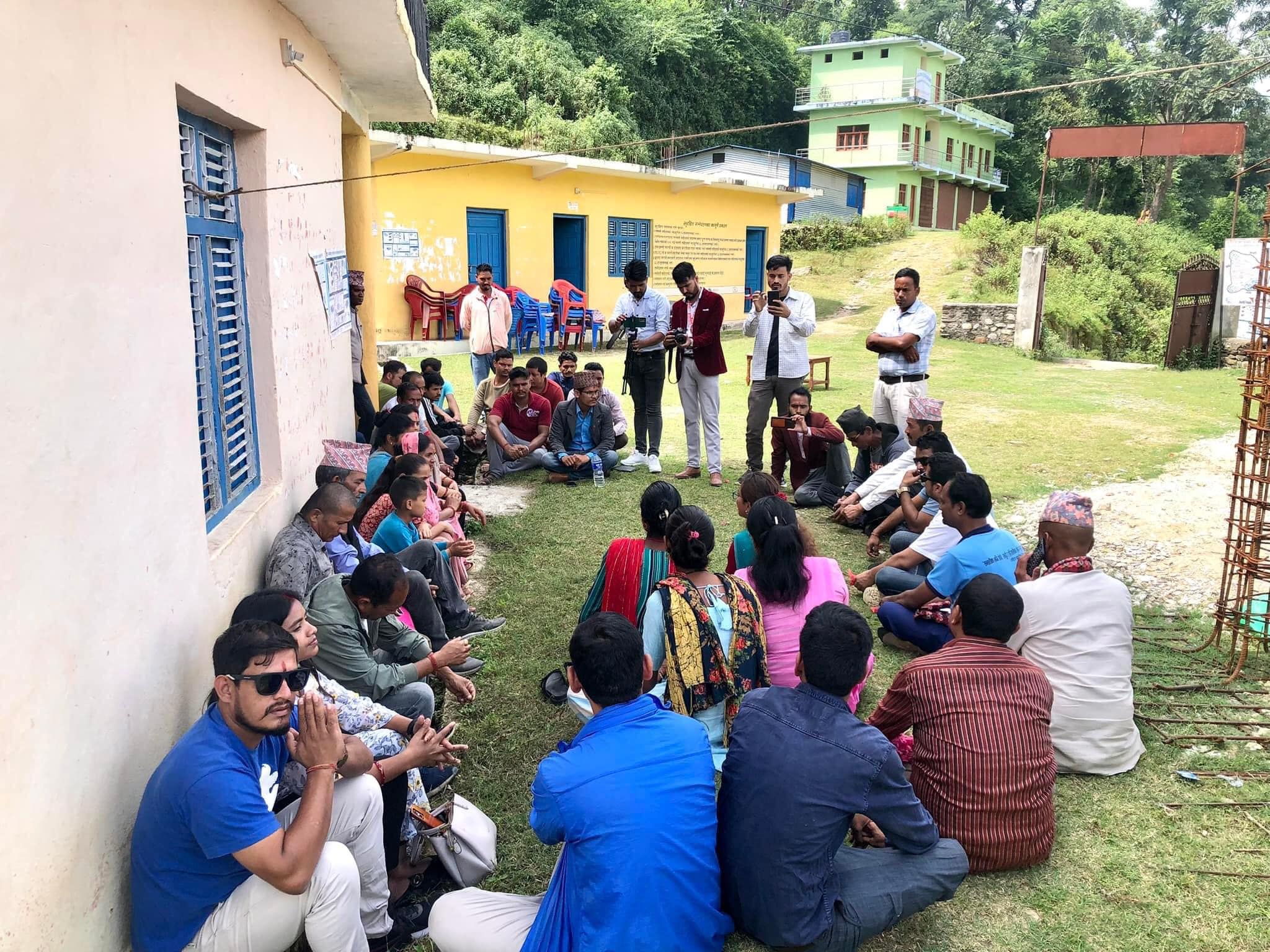 डोटीमा कृषिका कर्मचारीलाई स्पष्टीकरण दिन सूचना जारी