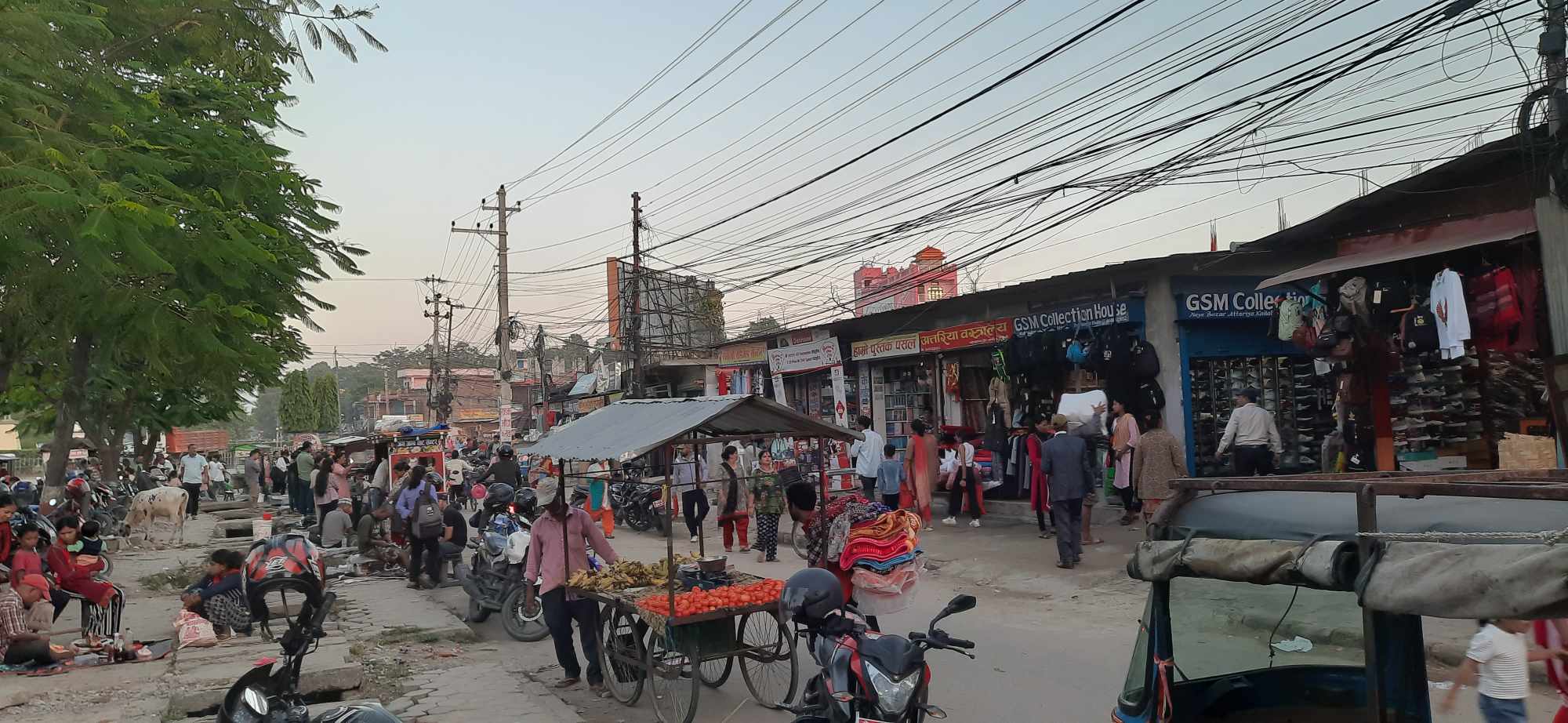 दशैँको चहलपहल बढेपनि व्यवसायी निरास