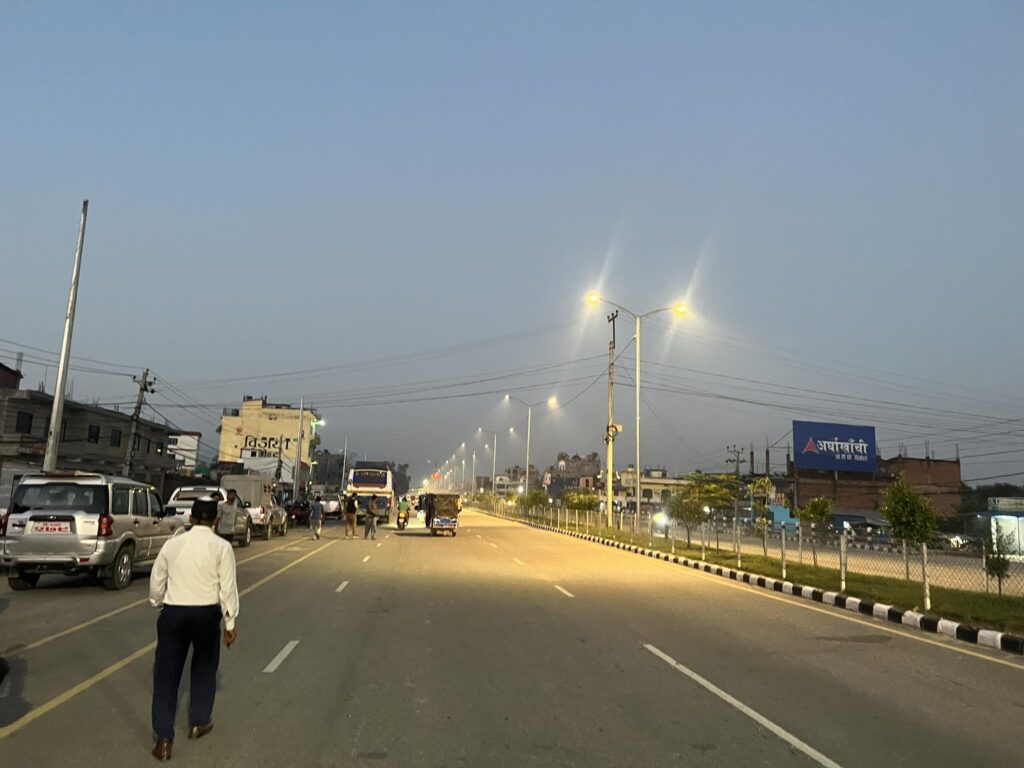 धनगढीमा सडकबत्ती राति १० बजे सम्म मात्रै&hellip;