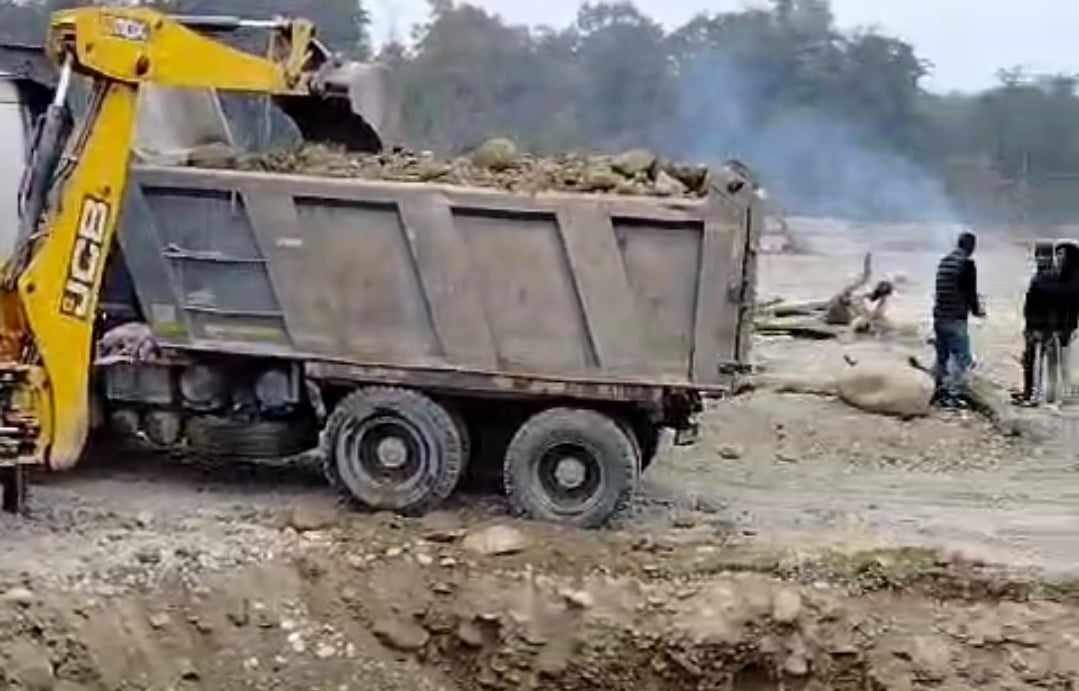 चुरेका खोलामा गौरीगंगाको मनमर्जी