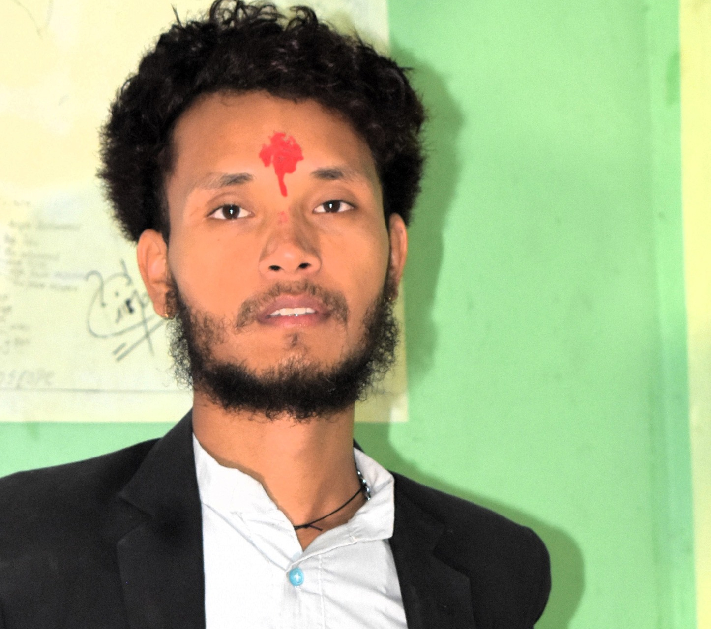 शिक्षामा क्रान्ति ल्याउन खोज्ने सुदूरका खान सर ‘टेरेन्स’