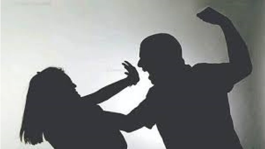 कञ्चनपुरमा बृद्ध दम्पतीमाथि कुटपिट गरेर गहना लुटियो