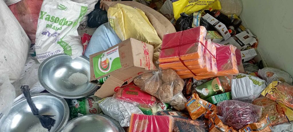 १ लाख २४ हजारका अबैध भन्सार छलिका&hellip;