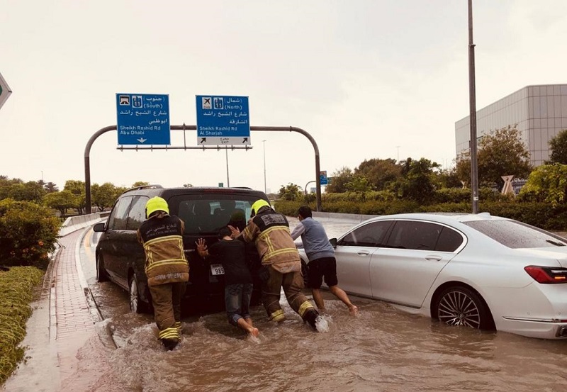 यूएईमा ७५ वर्षयताकै उच्च वर्षा