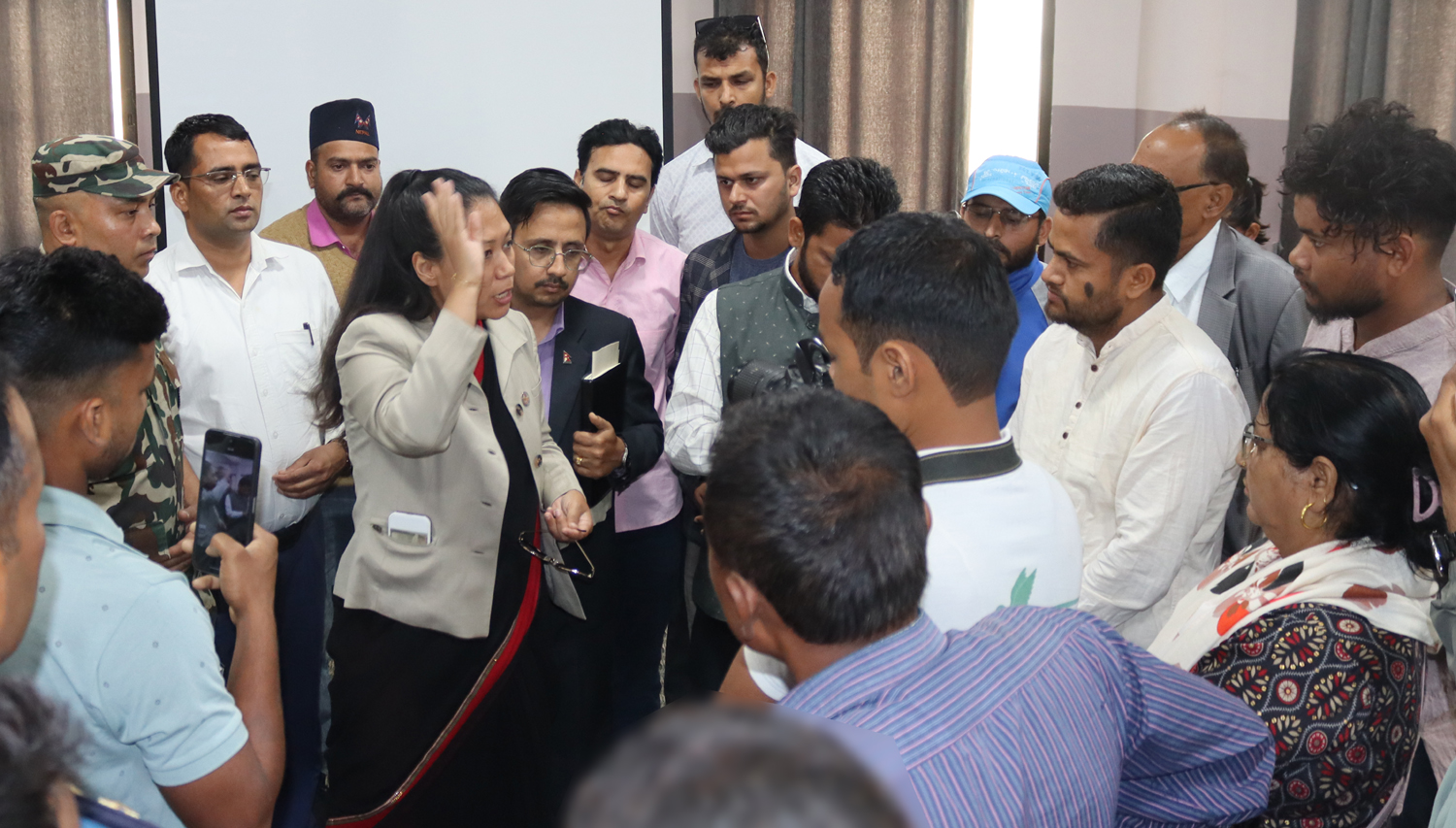 फेरी मोडालिटीमै बहस