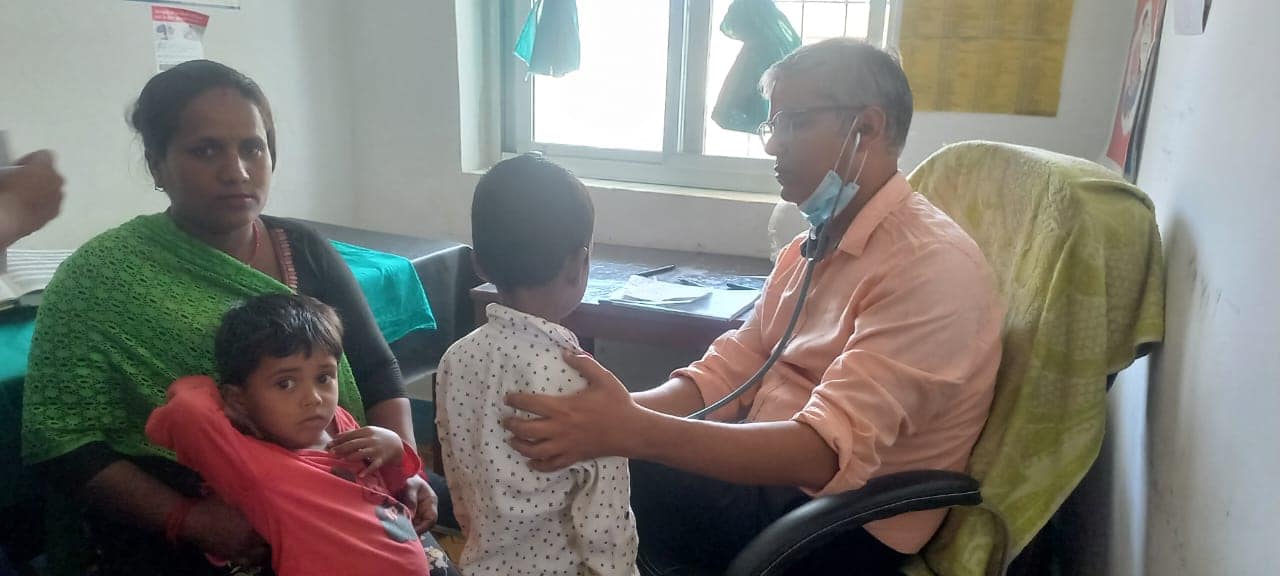 डोटीको बोगटानमा निःशुल्क स्वास्थ्य शिविर, १९४ बालबालिका लाभान्वित