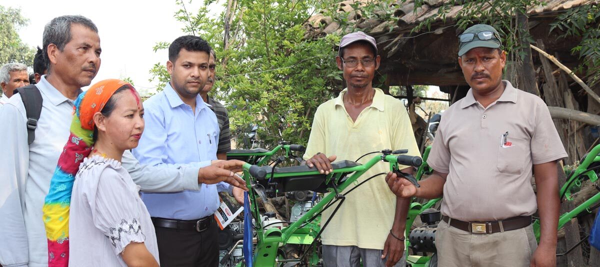 गोदावरीका आलु उत्पादक किसानहरुलाई कृषि सामग्री वितरण