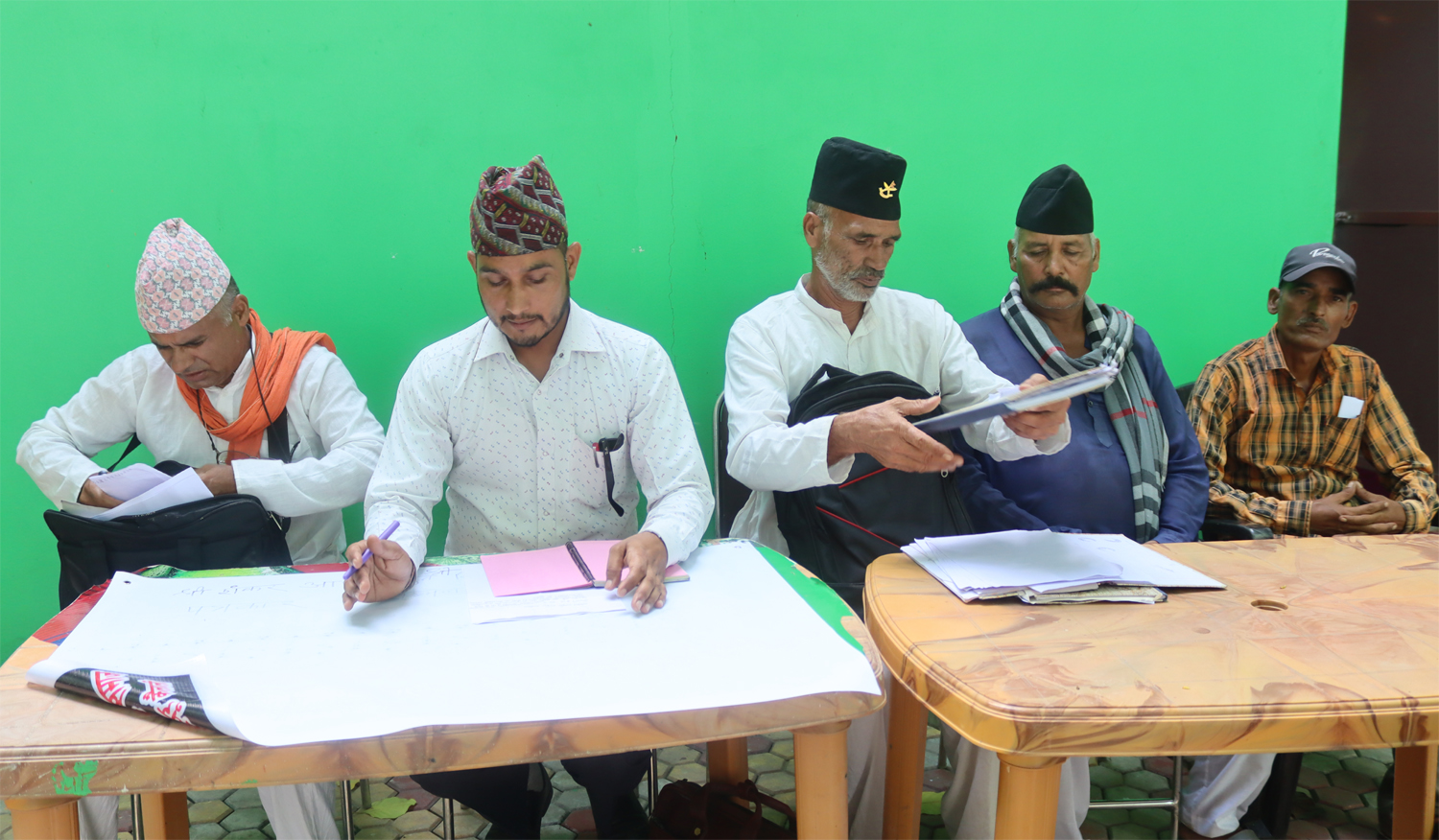 गोदावरी विरुद्ध अवहेलना मुद्दा दर्ता गरिने