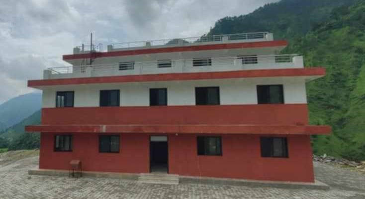 बझाङको बुंगल नगरपालिकाले आफ्नै भवनबाट दिन थाल्यो सेवा