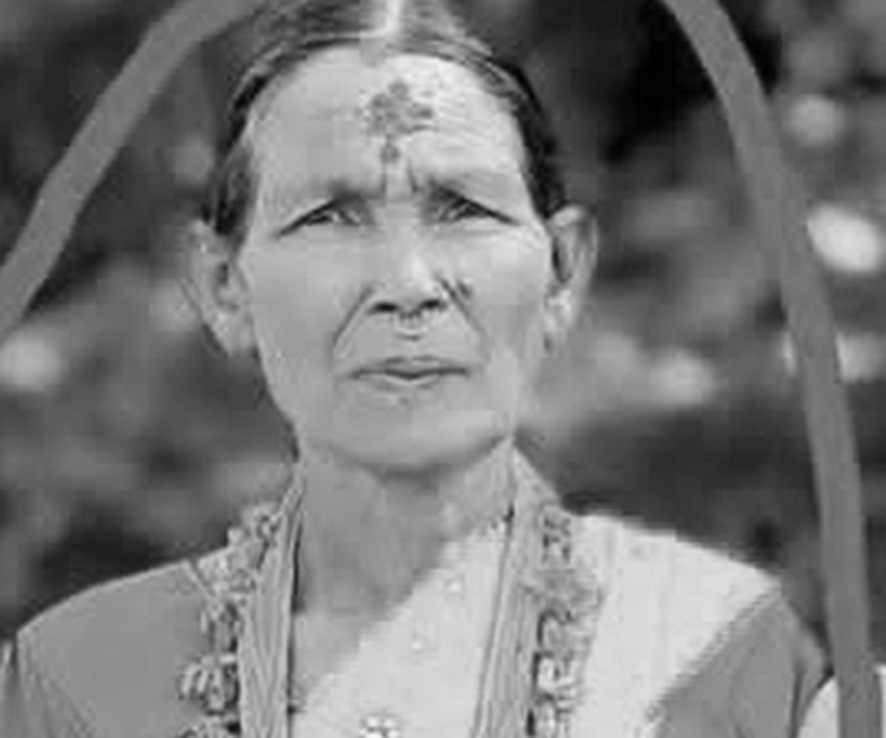 बझाङमा भिरबाट लडेर एक महिलाको मृत्यु
