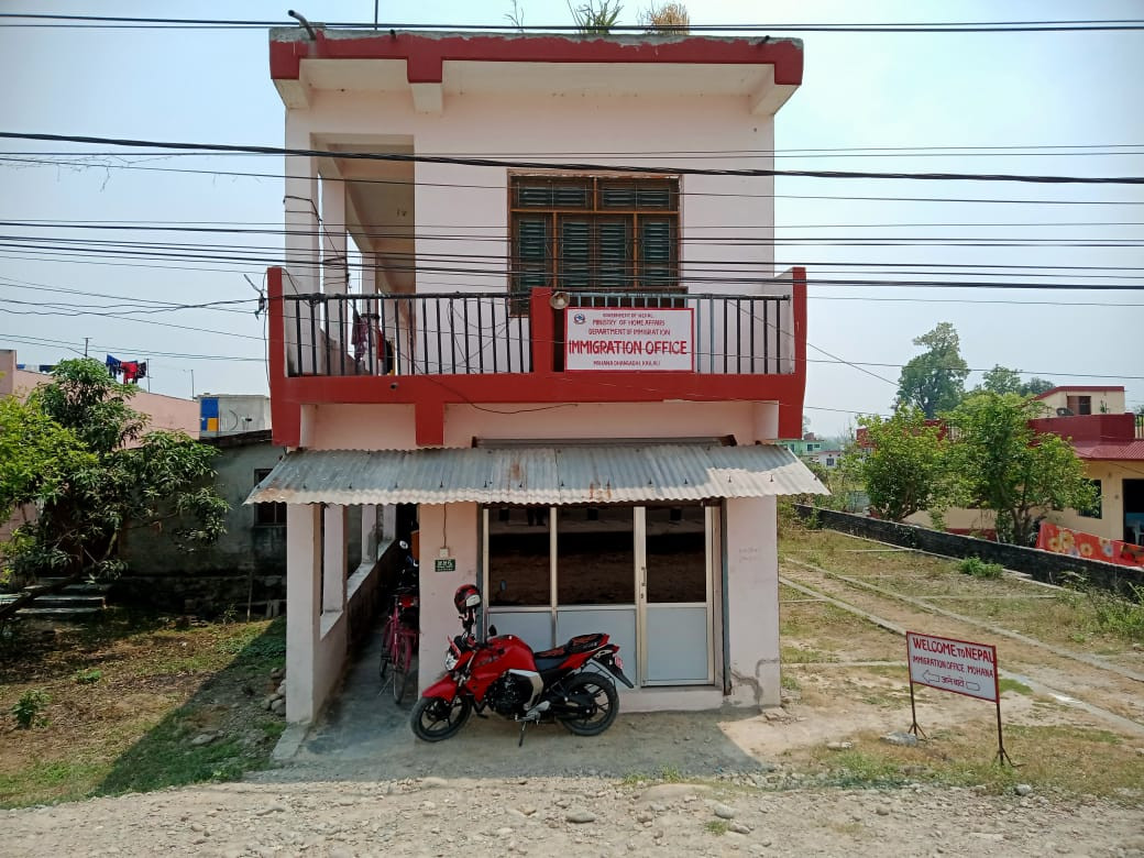 गौरीफन्टा नाकाबाट ५ महिनामा २९ पर्यटक भित्रिए