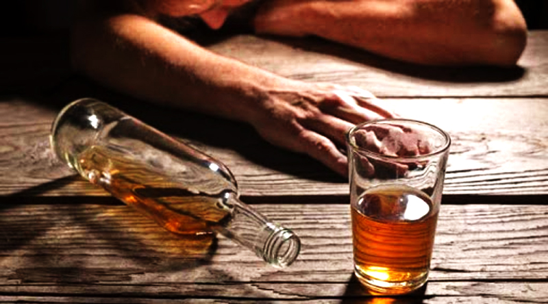 भारतमा विषाक्त मदिरा सेवनबाट १४ जनाको मृत्यु