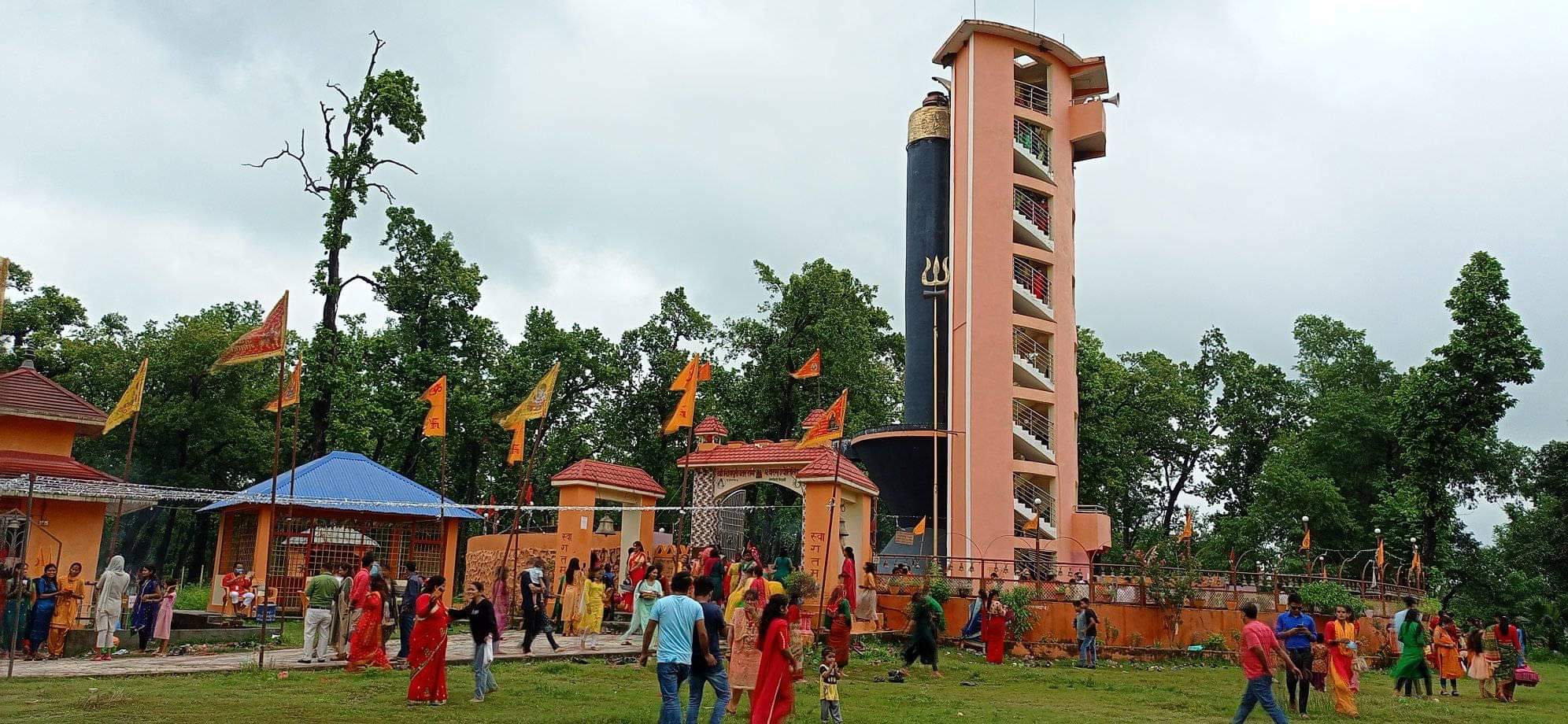 आज साउनको पहिलो सोमबार, शिवालयमा पुजा आजा गरिदैं