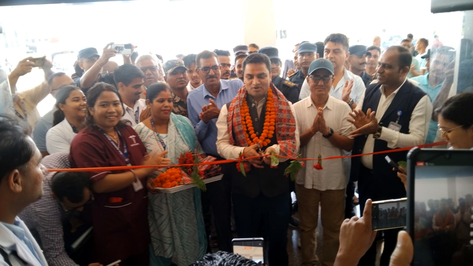 अन्ततः मन्त्री पौडेलले गरे गेटा अस्पतालको इमर्जेन्सी सेवाको उद्घाटन 