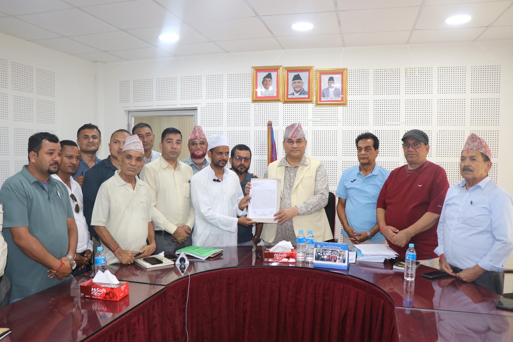 गेटा विश्वविद्यालयमा पदाधिकारी नियुक्तिको माग गर्दै मुख्यमन्त्रीलाई ज्ञापन पत्र