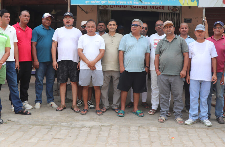 कैलालीको गोदावरीका २ वडाध्यक्ष सहित ३८ जनाले गरे कांग्रेस पार्टी परित्याग