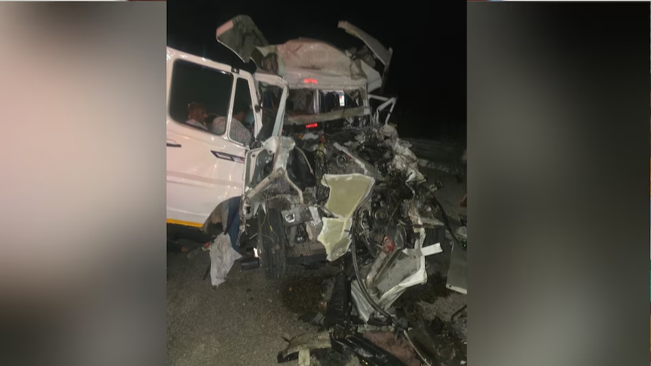 राजस्थानमा सवारी दुर्घटनामा परी १५ जनाको मृत्यु