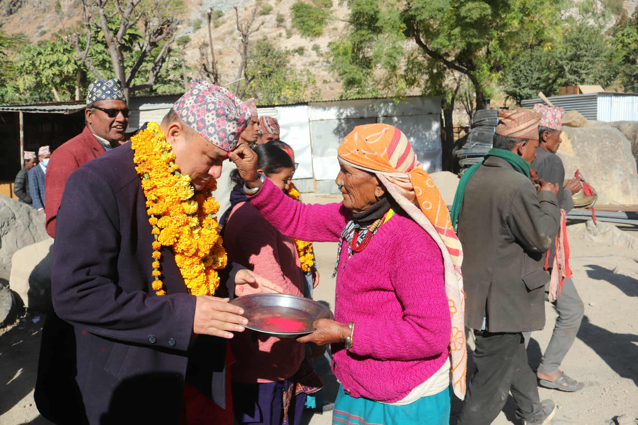 हिमाली गाउँपालिकामा पुगेर मुख्यमन्त्रीले गरे ‘भेडा हब’ बनाउने घोषणा