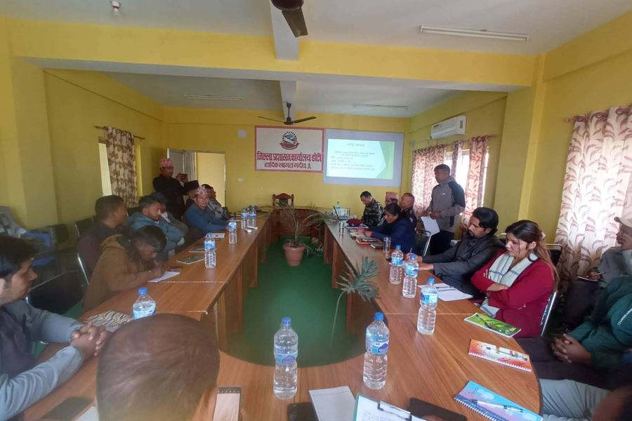 डोटीमा निर्वाचनका लागि १०७९ कर्मचारी खटिए