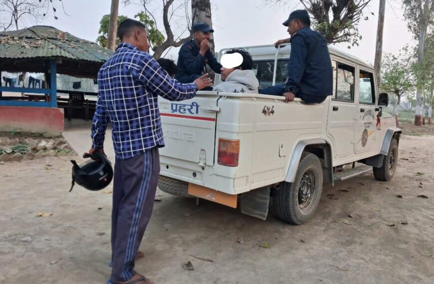 बेलौरीमा मोटरसाइकल मर्मतको बाहानामा ब्राउन सुगर ल्याईयो, पक्राउ परे २ जना 