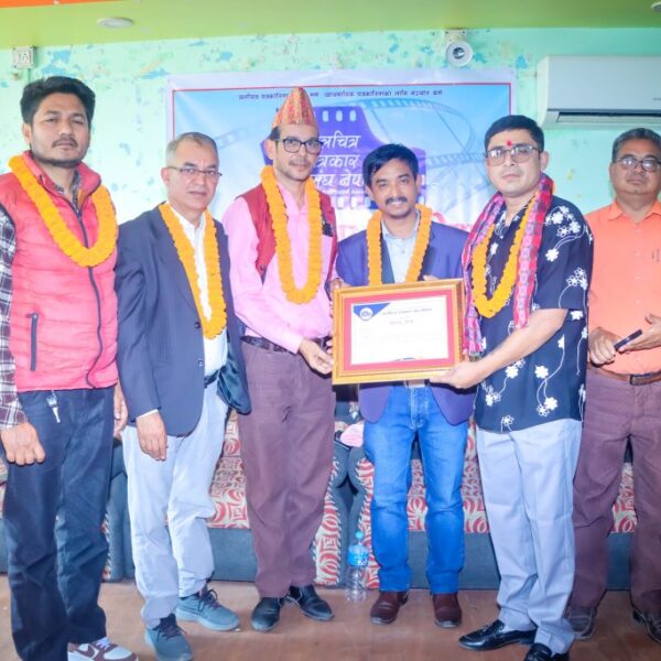 एसके सिनेमा हल सम्मानित