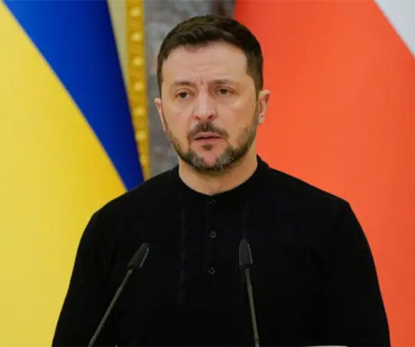 इयुद्वारा युक्रेनका लागि ९० अर्ब युरो ऋण स्वीकृत, जेलेन्स्कीद्वारा स्वागत