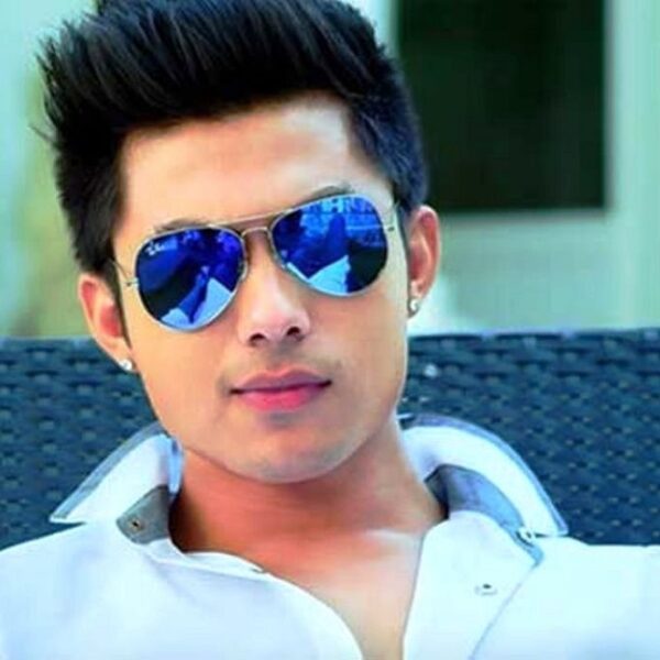 नायक अनमोल केसीको पाइपलाइनमा चार फिल्म