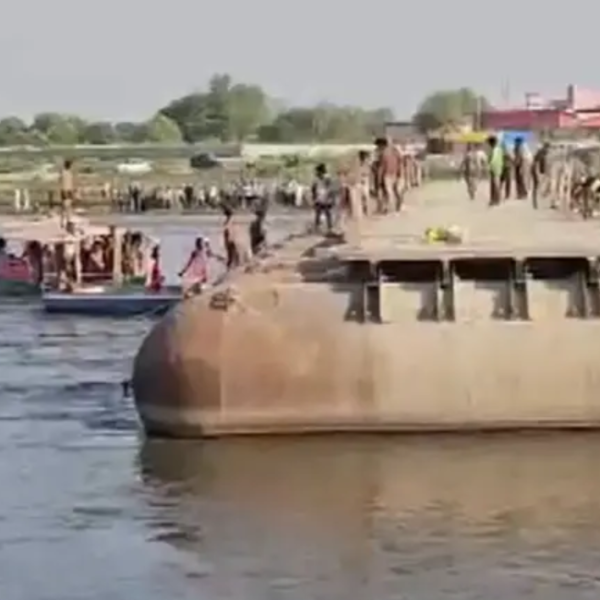 वृन्दावनमा डुंगा पल्टिँदा १० जनाको मृत्यु