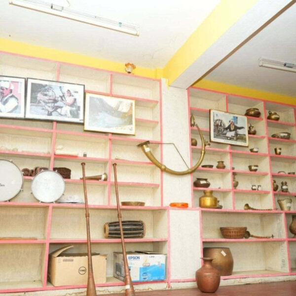 डोट्याली संग्रहालयमा गुन्यु–चोलीदेखि नाम्ला र दाम्ला