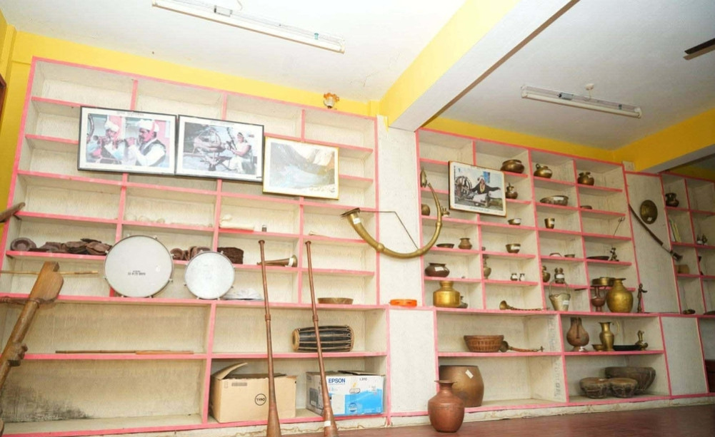 डोट्याली संग्रहालयमा गुन्यु–चोलीदेखि नाम्ला र दाम्ला