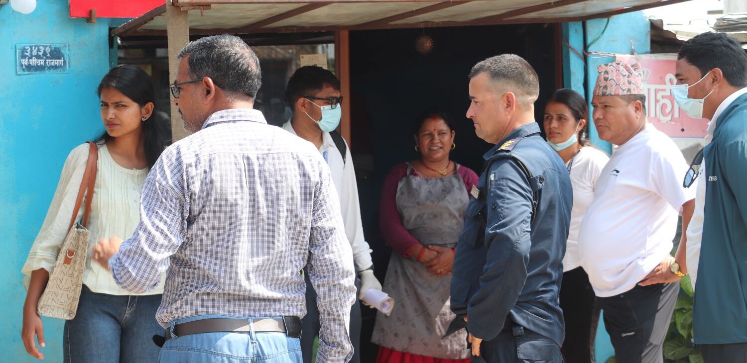 अत्तरिया बजारका मासु पसलहरुको अनुगमन सकियो, करिब २० किलो मासु बरामद