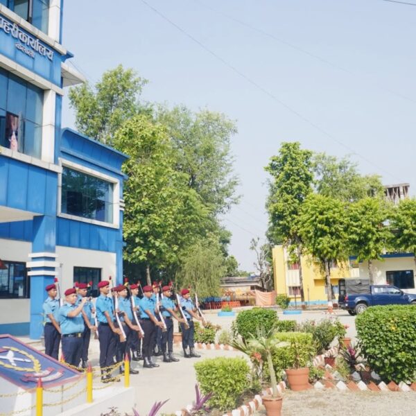 प्रदेश प्रहरी प्रमुखद्वारा जिल्ला प्रहरी कार्यालय कैलालीको निरीक्षण
