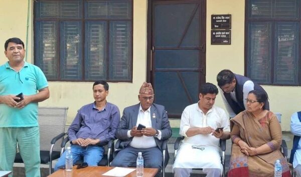 सुदूरपश्चिममा एमाले ब्याक, तत्काल मन्त्री नफेर्ने