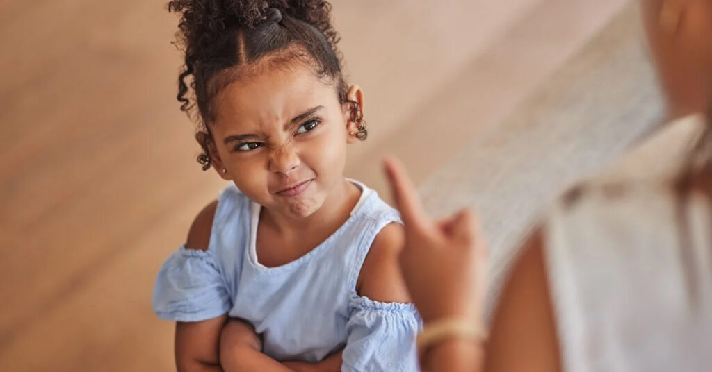 बच्चाहरूको जिद्दीपन रोक्ने ५ उपाय