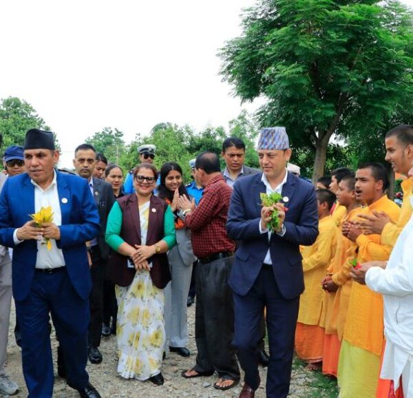 सभामुख र अध्यक्षद्वारा निर्माणाधीन दोधारा चादँनी सुक्खा बन्दरगाह अवलोकन