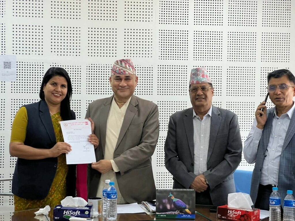 सुदूरपश्चिममा कांग्रेसको प्रमुख सचेतक फेरीए