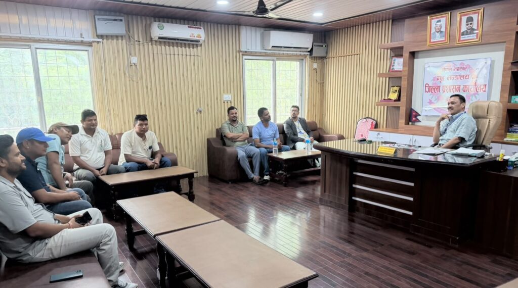 डा. केसीको अनशन रोक्न संघर्ष समितिको माग