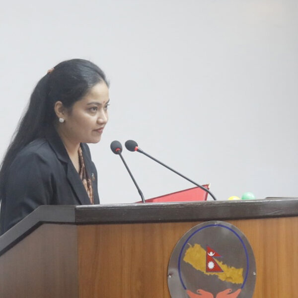 भूमिहीन र सुकुम्बासीलाई लालपुर्जा वितरण जारी रहन्छ : मन्त्री रावल
