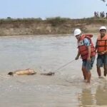 मोहना नदीमा नुहाउने क्रममा वेपत्ता भएका पुर्नवासका अजयको शव कैलालीमा भेटियो 