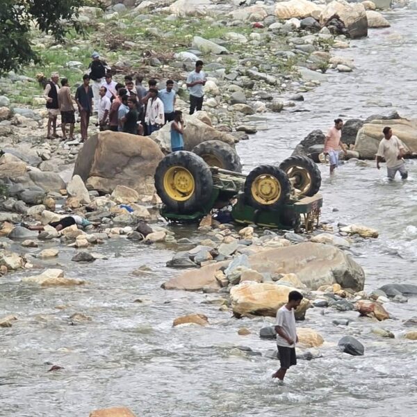बैतडीमा ट्याक्टर दुर्घटना हुँदा चालकको मृत्यु