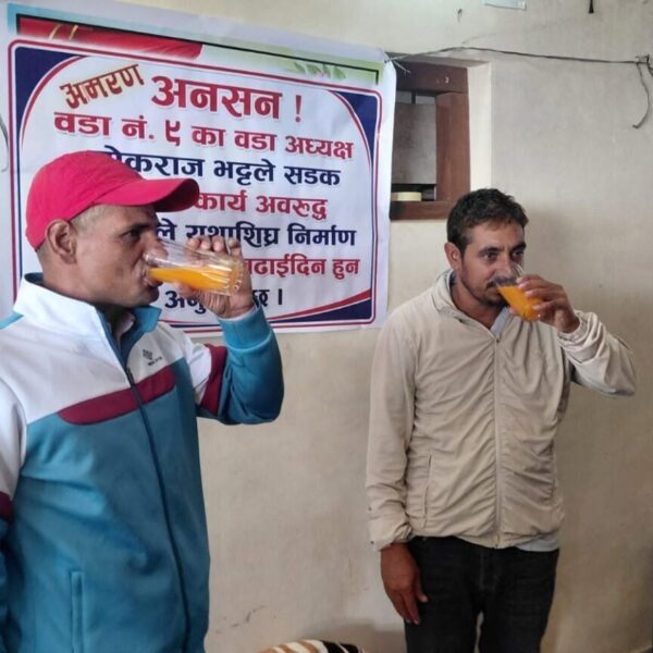 मेलौलीमा सडक निर्माण कार्य अघि बढाउने सहमति पछि अनसन तोडियो