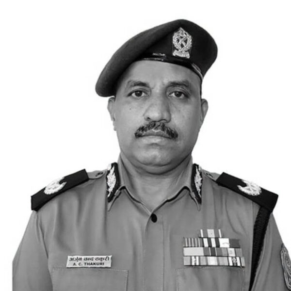 पूर्व डिआइजी अर्जुन चन्दको निधन