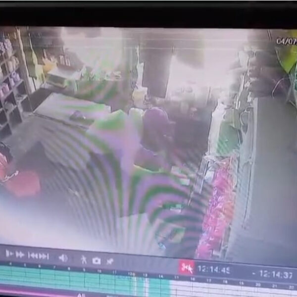 बेलडाँडीमा चोरी गर्ने भारतीय नागरिकको पहिचान, रकम फिर्ता लिइयो